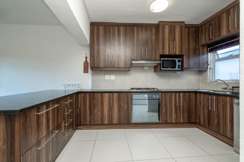 2 Bedroom Property for Sale in Parow North Western Cape